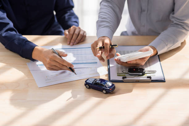Save more on car insurance in St. Elmo, IL